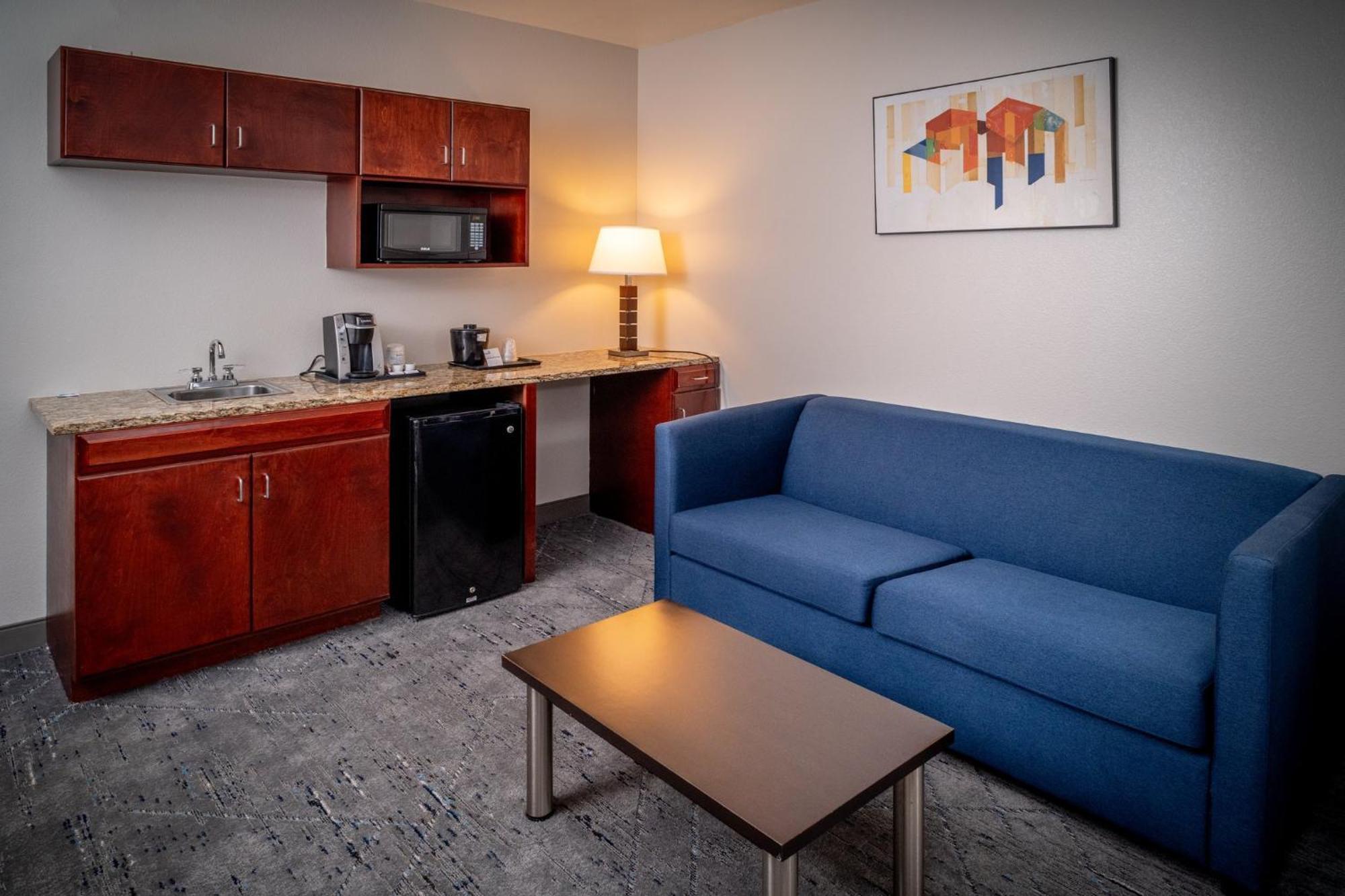 Holiday Inn Express & Suites Cross Lanes By Ihg Exteriér fotografie