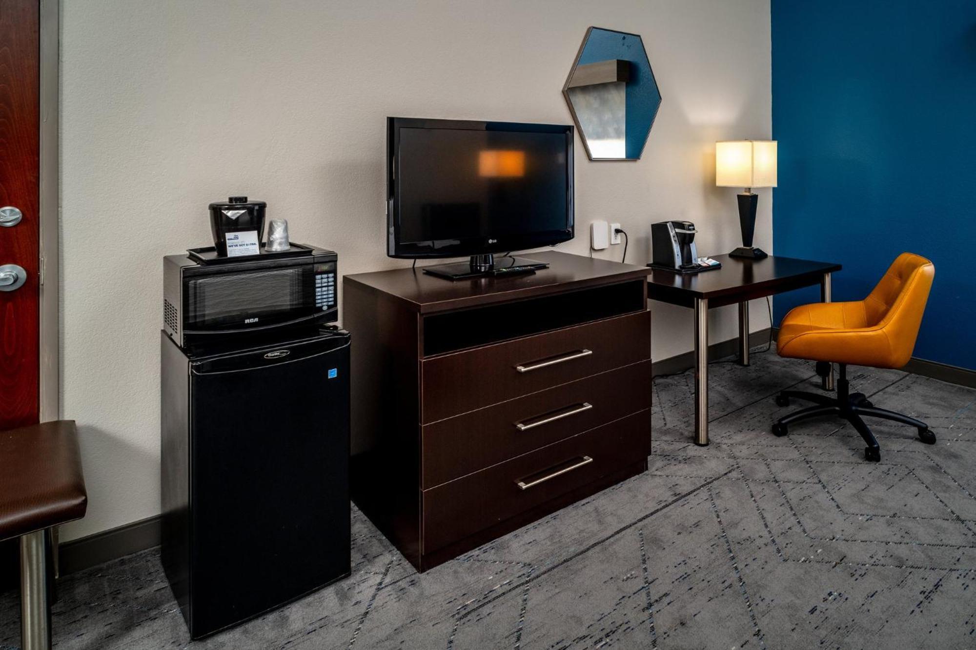 Holiday Inn Express & Suites Cross Lanes By Ihg Exteriér fotografie