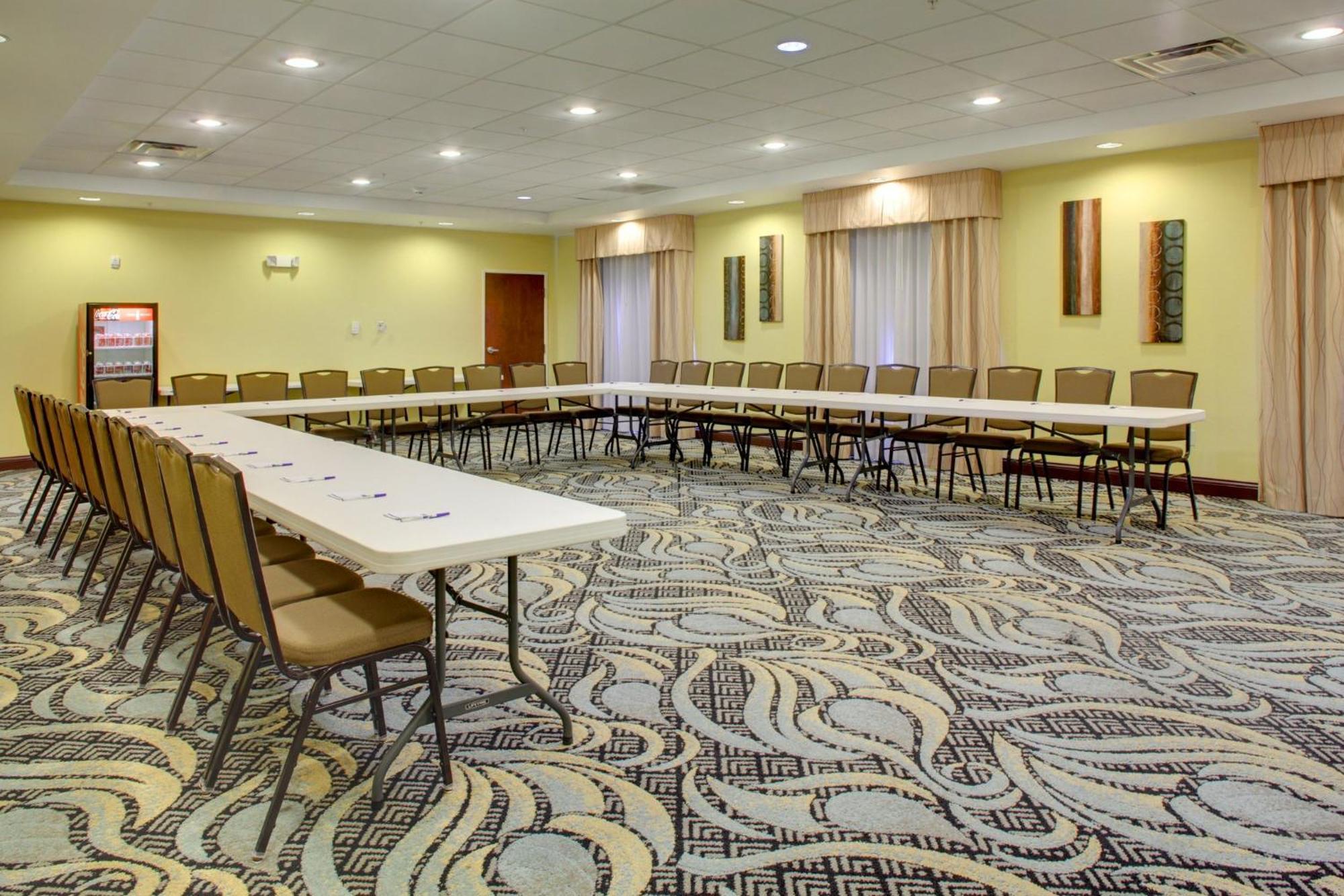 Holiday Inn Express & Suites Cross Lanes By Ihg Exteriér fotografie